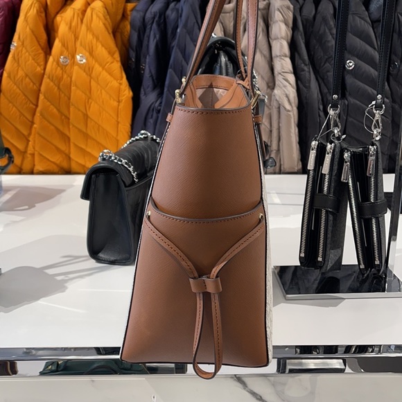 Michael Kors Gilly Travel Large Drawstring Tote - Picture 11 of 16